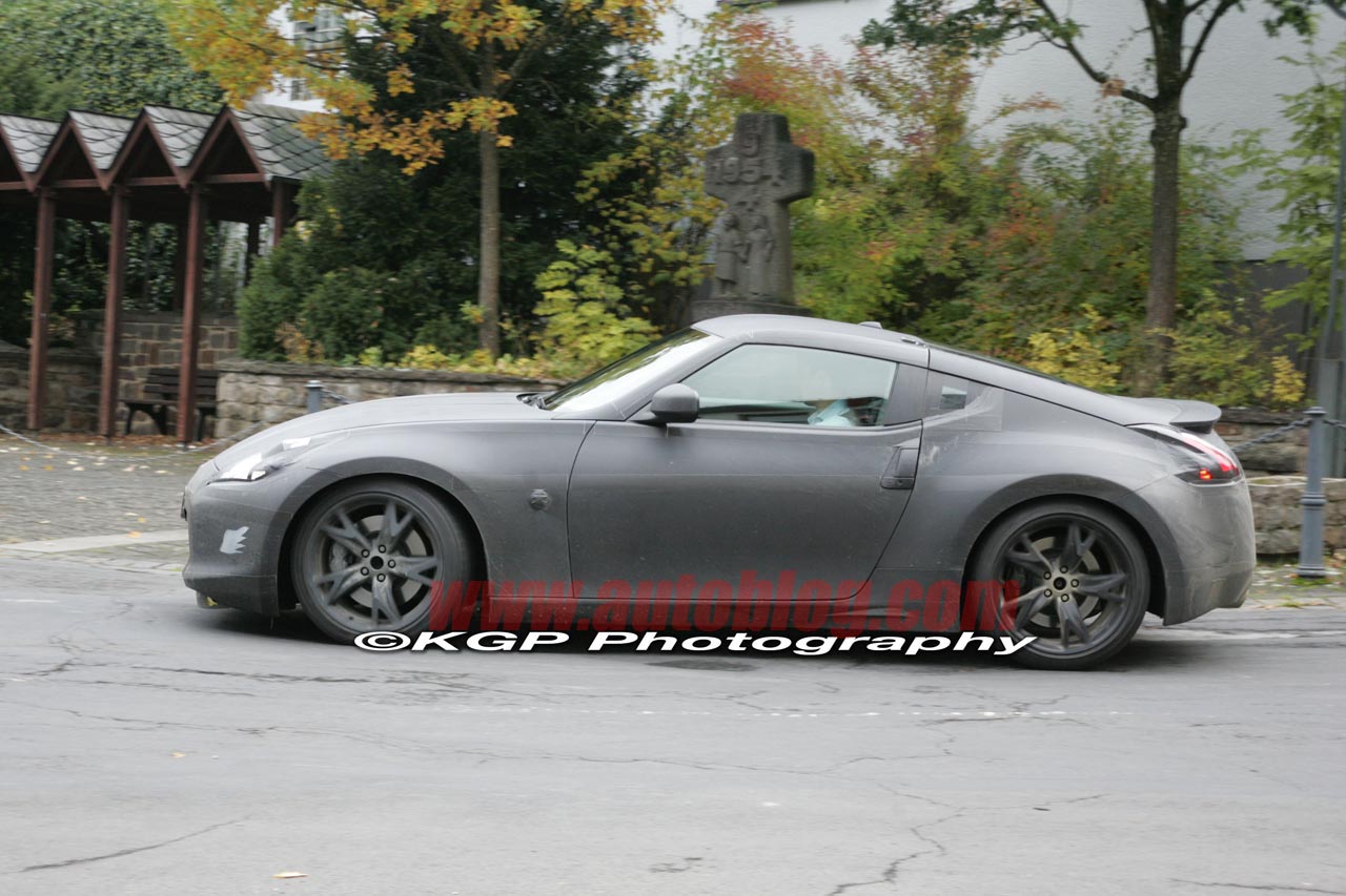 http://my350z.com/forum/attachments/2009-370z/210506d1223574047-nissan-370z-spotted-testing-germany-shows-new-details-nissan370z.d3.kgp.ed.jpg