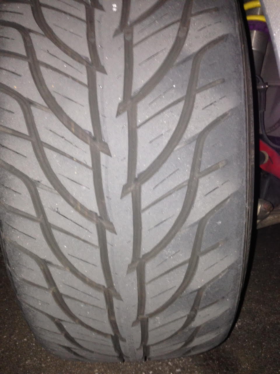 2003 Nissan 350 tire feathering