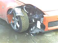 Weird accident with my Z.-img013is0.jpg