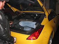 Can a BIG dog fit in a 350z?-img_0651_1.jpg