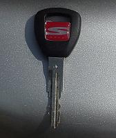 Nissan keys are ugly,,,Anyone interested in keys like this...?-key1.jpg