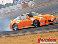 Cant't decide between a Z or a G?-0708_turp_05_z-nissan_240sx-drifting.jpg