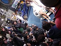 i dont think these guys are snapping pics of the z-omake01l.jpg
