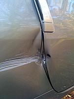 Roommate Backed into my Z-photo2.jpg