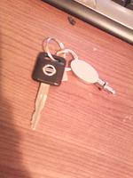 well at least the key isn't broken-photo1206.jpg