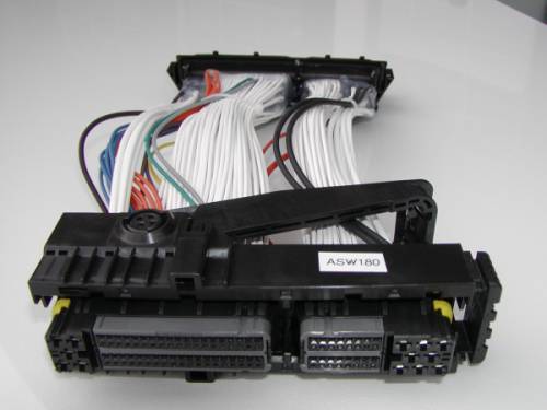 Tired of wiring things directly onto the stock ECU harness...? - Page 4