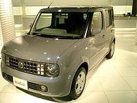 Z at Nissan HQ in Ginza, Japan-hq_is-other-cars_cube-front.jpg