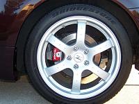 How many people think painted calipers are ricey?-350z051304-2.jpg