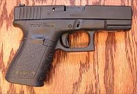 I got chased down by a rabid welfare family-glock19l.jpg