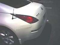 HELP ON FIXING UP A BLACK 350Z~~please help~-brtaillight.jpg