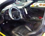 05 Z vs. 2000 Vette.......-int1.jpg