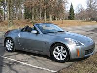 Silverstone-350z-roadster-silver-stone-small.jpg