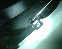 tein hood dampers...a noob question...-img00030.jpg