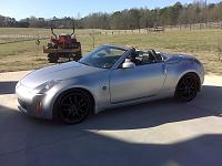 Anybody have pictures of 350zs with g35 ray wheels slapped on??-img00088.jpg