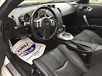 Looking at a 2009 350z-img_1457.jpg