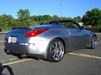 Anyone have a spoiler on their Roadster?-picture-013.jpg