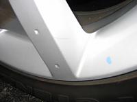 my new 350ZR delivered damaged-wheelscratch.jpg