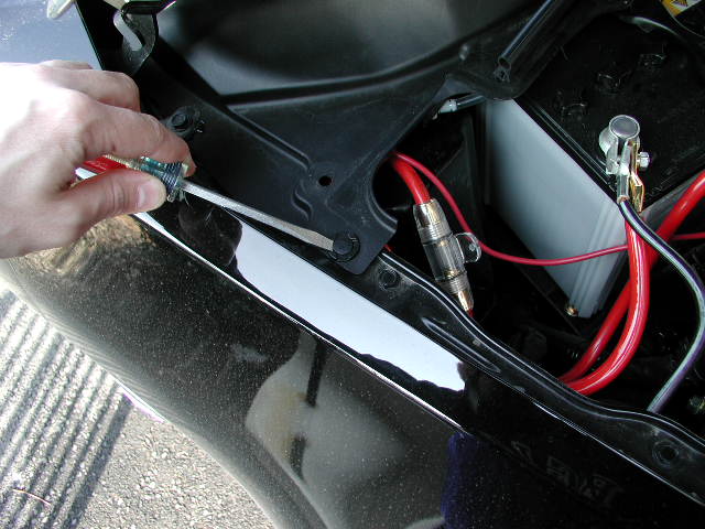 Run power wire from battery through firewall - MY350Z.COM ... 2003 ford taurus speaker wiring diagram 