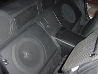 Can you install a 10&quot; sub behind driver w/o a box?-dsc00036.jpg