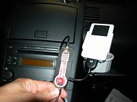 Does anyone know how to attach Ipod to stock head unit?-dscn0398res.jpg