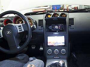 Double Din that Looks stock-3mik3mv.jpg