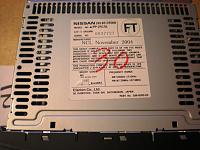Nissan oem   cd/radio 2005 with the original brackets-tag-2337.jpg