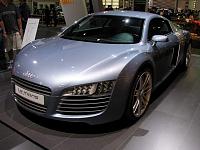 Motorshow 2004 Picture :)-audilemans.jpg