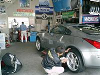 flat silver 19" TE37's on Silverstone S-tune / gold Brembos-zfinishing-touches-cleaning-3.jpg