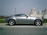 flat silver 19" TE37's on Silverstone S-tune / gold Brembos-zbeach-4.jpg