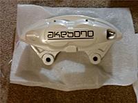 Akebono BBK!-caliper2.jpg