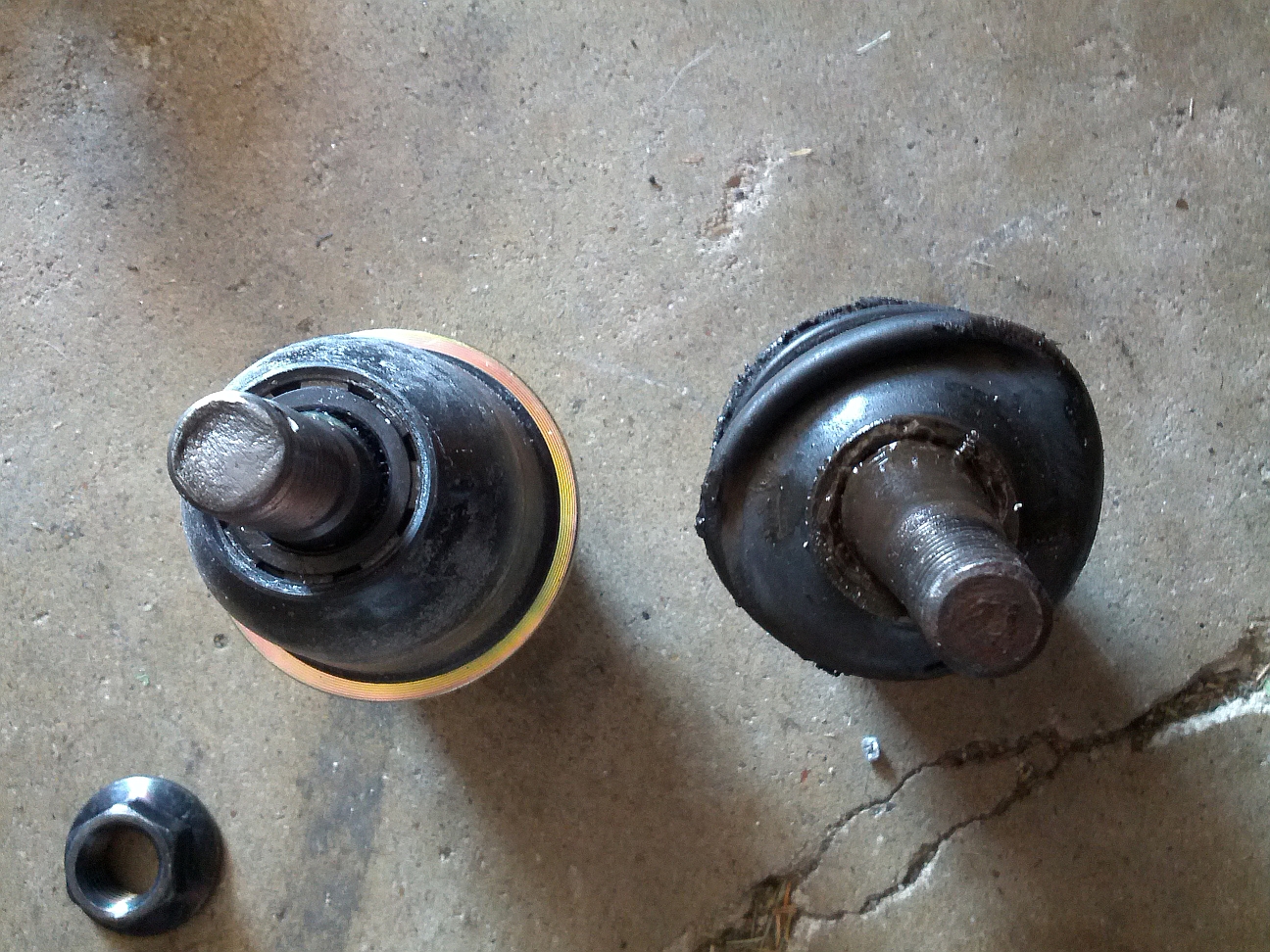 **Steering knuckle ball joints??** Page 11 Nissan 350Z