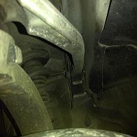 Help UCA Bushing placement and under body parts missing-ucabushingbad6.jpg