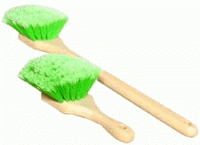 Brush for wheels-tire-brush.gif