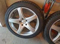 FS: Brand new winter tire/wheel combo-blizzak3.jpg