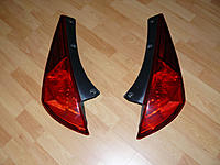 FS: Pair of 03 tail lights - -p1030346.jpg