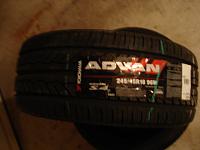 Brand new Yokohama Advan S4 245 45 18-dsc03130.jpg