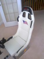 For those of you who plays GT5 or other racing games-20110322074.jpg