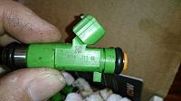 what Fuel injectors are these?-dsc_0112.jpg