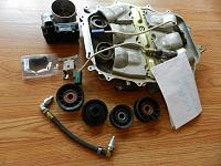 Crawford plenum 05 lower manifold CJM fuel return stock rails 3.12 vortech-everything.jpg