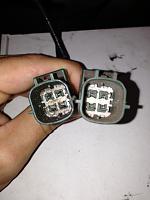 Original OEM Manifolds Gasket set,OEM O2 Sensors and Light pulley-sensors.jpg