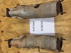 2006 catalytic converters-img_3660.jpg