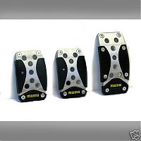 Momo Pedals Installed-12_1_b.jpg