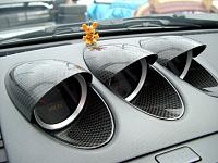 Center console in CF-primaru_mater.jpg