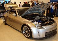 Stillen Wing and Veilside front Lip...what you think?-350z-show-pictures-010111.jpg