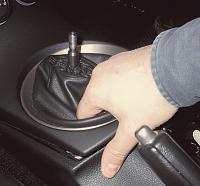 Installing shift boot  (howto with pics)-3-pull-console.jpg