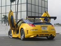 Finally got some nice pics of the car-building-rear.jpg