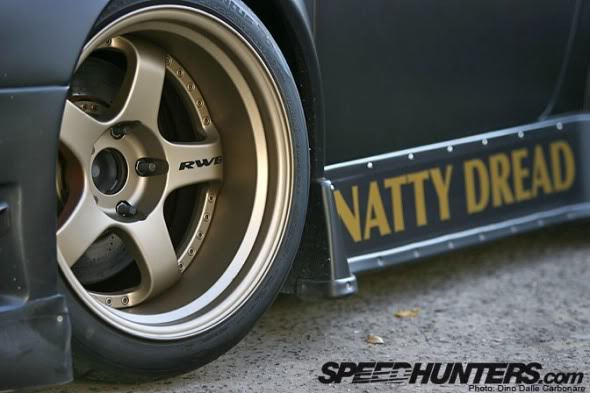 Name:  rauh-welt-natty-dread-003.jpg
Views: 6868
Size:  39.3 KB