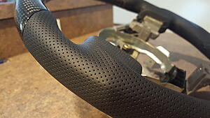 Brand New Carbon Fiber Flat Bottom Steering Wheel for 350's and few others-nkmaek9.jpg