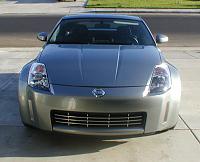 Another Z goes down the chrome grille strips alley! BWW-grill.jpg