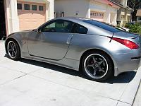 pics of z with sideskirts and rear splash guards(no rear lip/bumper)-left.jpg